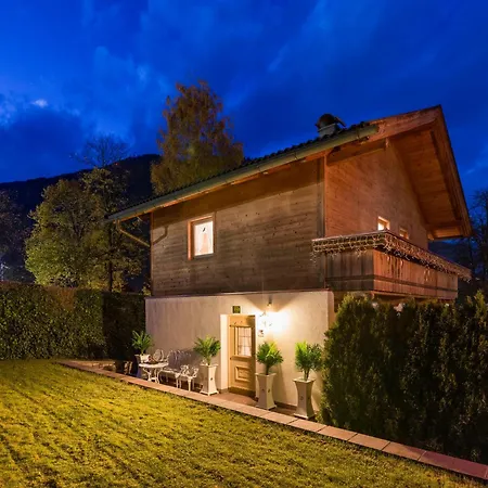 Chalet - Appartements Julitta Mayrhofen Exterior photo