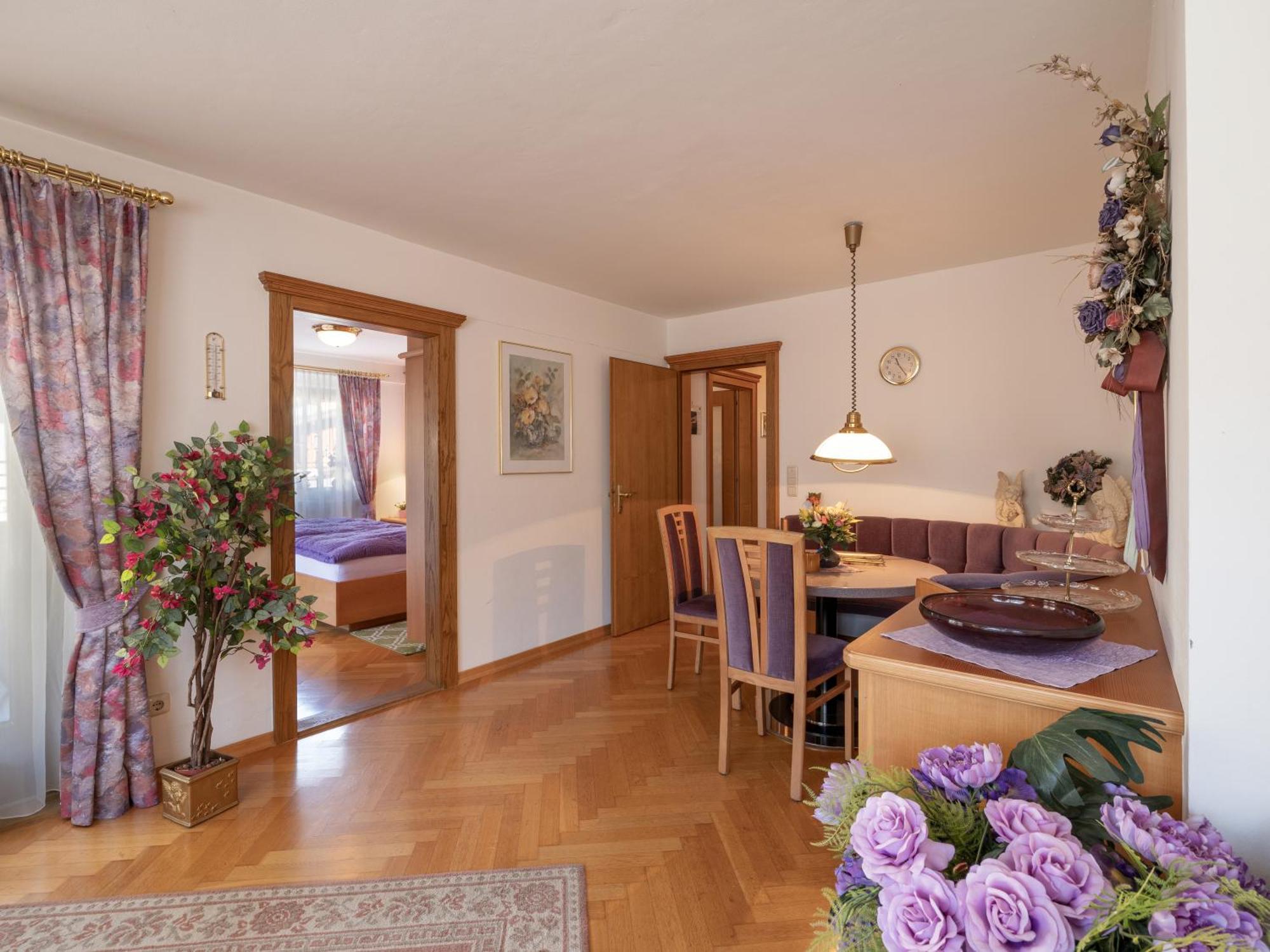 Apartment Chalet - Appartements Julitta Mayrhofen