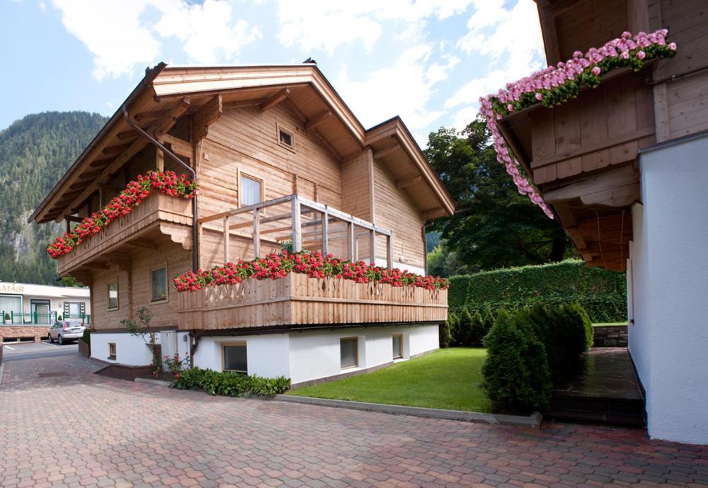 Apartment Chalet - Appartements Julitta *